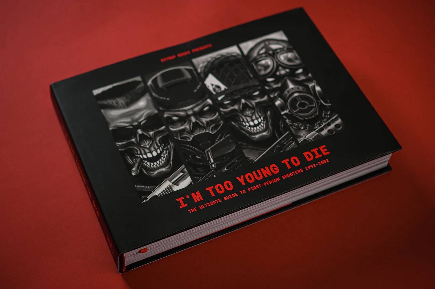 I’M TOO YOUNG TO DIE: THE ULTIMATE GUIDE TO FIRST-PERSON SHOOTERS 1992–2002 (Versandkostenfrei*)