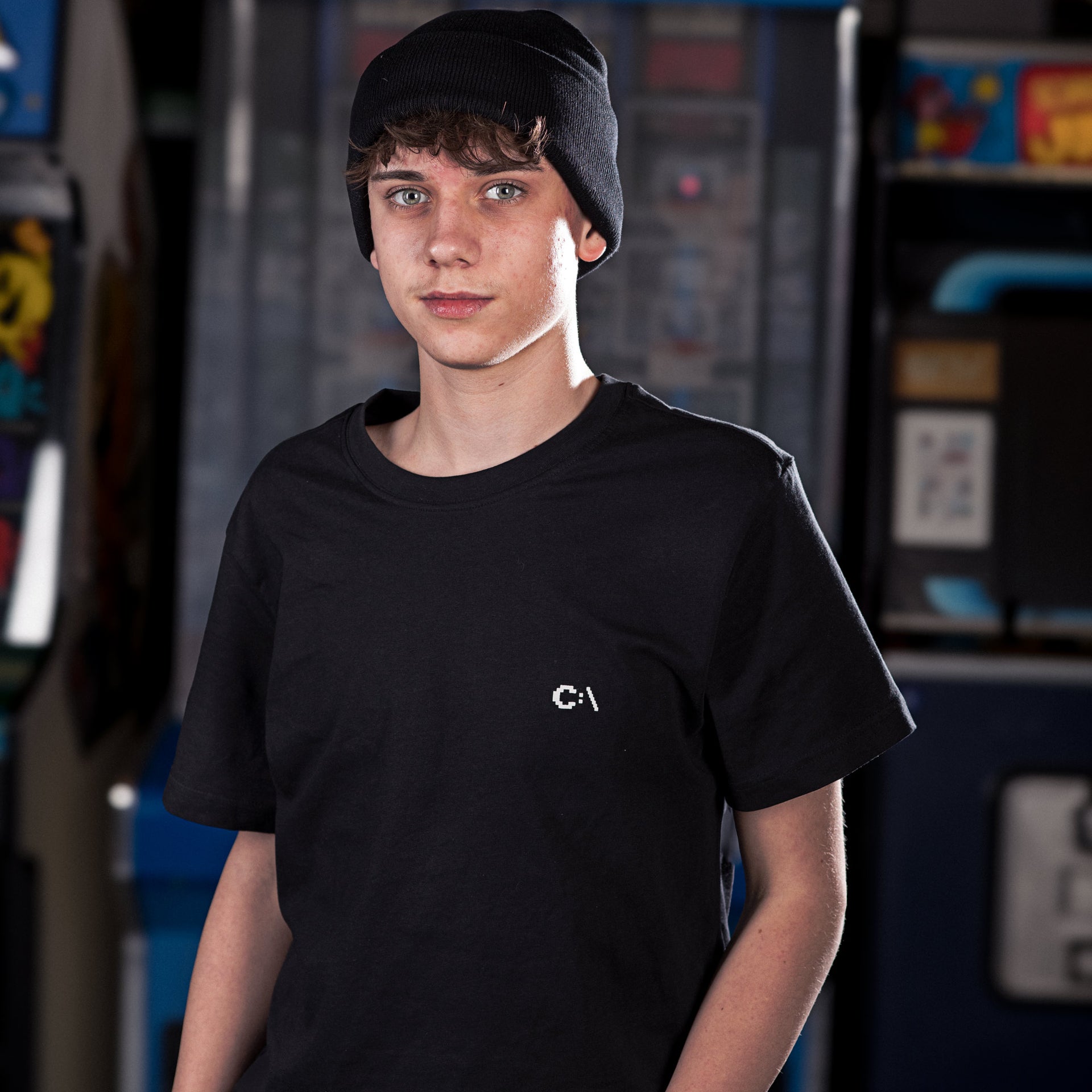 Subtil Retro: C:\ – Unisex-Baumwoll-T-Shirt