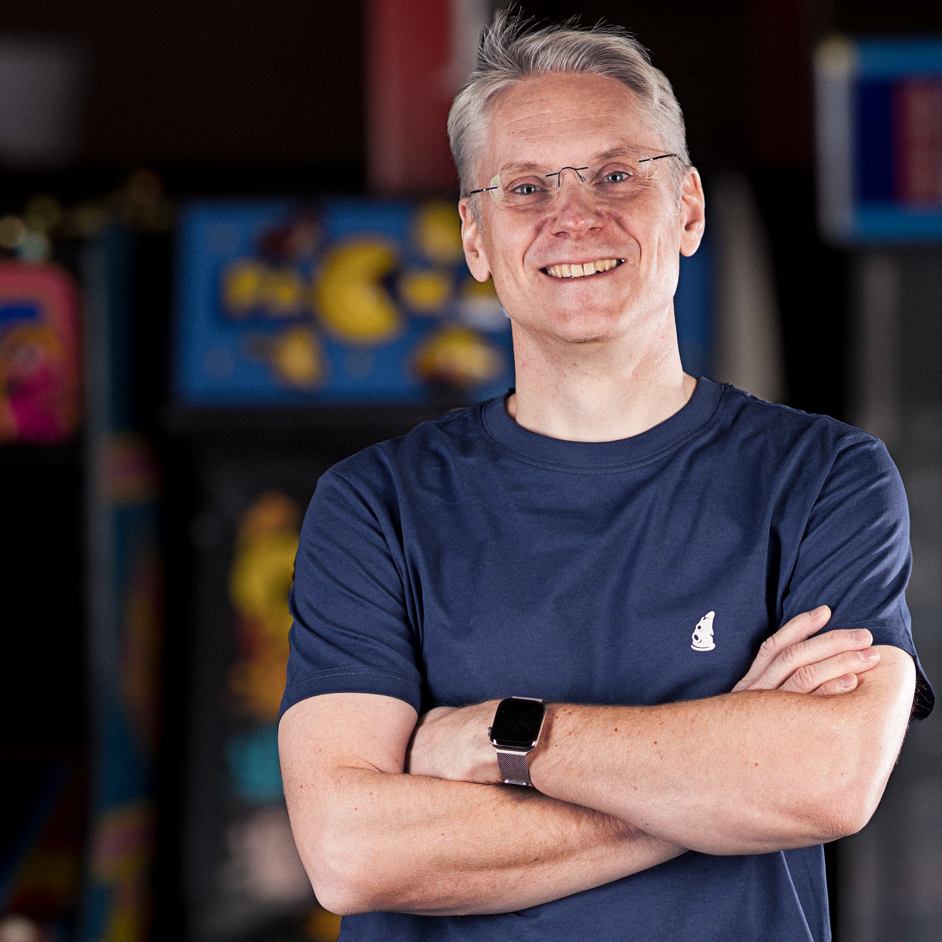 Subtil Retro: WELTHERRSCHAFT – Unisex-Baumwoll-T-Shirt